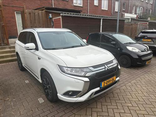 Mitsubishi Outlander 2.4 Dohc Mivec Phev 240pk 4WD Aut 2019, Auto's, Mitsubishi, Particulier, Outlander, 4x4, ABS, Achteruitrijcamera