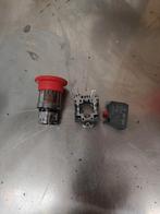 Schneider Electric Noodstop knop multifunctioneel 22mm, Doe-het-zelf en Verbouw, Ophalen of Verzenden, Zo goed als nieuw, Schakelaar