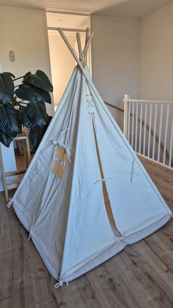 Tipi tent voor kinderen beschikbaar voor biedingen