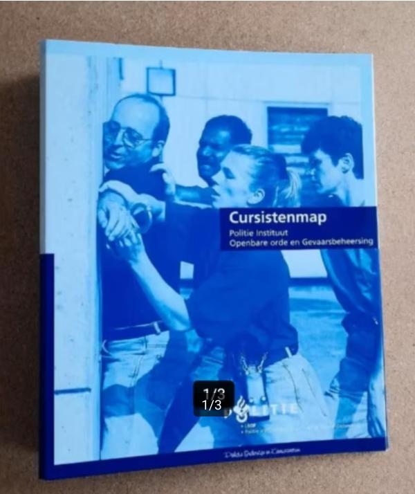 Ordner multomap Politie Instituut Openbare Orde Ossendrecht, Ophalen of Verzenden, Overige soorten, Nederland, Overige typen