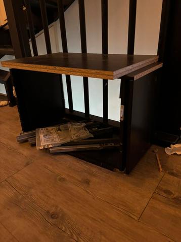 Ikea besta ladeframe 2x beschikbaar voor biedingen