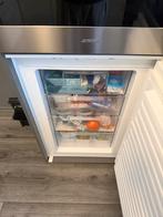 Smeg inbouw combimagnetron en vriezer en kast erbij, Witgoed en Apparatuur, Koelkasten en IJskasten, Gebruikt, 200 liter of meer