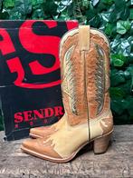 Nieuwe geweldig mooie laarzen van Sendra maat 39, Kleding | Dames, Schoenen, Bruin, Nieuw, Ophalen of Verzenden, Sendra