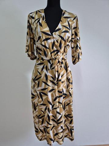 Dames (merk)kleding maat M kies uit 3 voor €25 (deel 2) beschikbaar voor biedingen