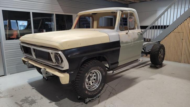 Ford F100 pick-up 1972 projectauto, Auto's, Oldtimers, Particulier, Ford, Benzine, SUV of Terreinwagen, Automaat, Achterwielaandrijving
