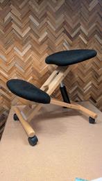 Ergonomische Kniestoel, Huis en Inrichting, Bureaustoelen, Gebruikt, Zwart, Ophalen of Verzenden, Bureaukruk