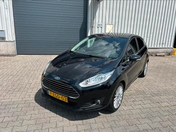 Ford Fiësta 1.0 74KW/100PK 5D 2015 Zwart beschikbaar voor biedingen