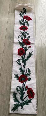Wol geborduurd klaprozen 90x15 cm, Hobby en Vrije tijd, Borduren en Borduurmachines, Ophalen of Verzenden, Nieuw, Borduurgaren of Zijde