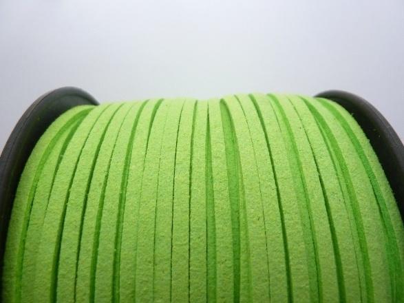 Heel veel kleuren imitatie suede veter ( faux ), Hobby en Vrije tijd, Kralen en Sieraden maken, Nieuw, Hanger, Ophalen of Verzenden