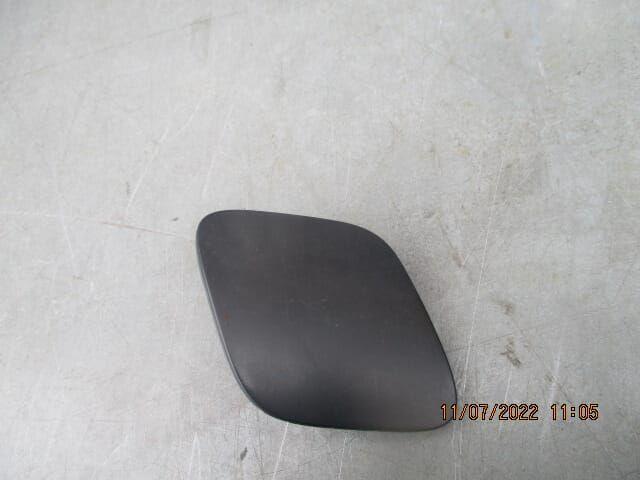 voorbumper sleepoog kapje rechts avensis T 27, Auto-onderdelen, Carrosserie en Plaatwerk, Bumper, Toyota, Voor, Nieuw, Ophalen of Verzenden