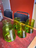 Vintage groene glazen swing model 2 breed, 3 smal, Ophalen of Verzenden, Gebruikt, Waterglas