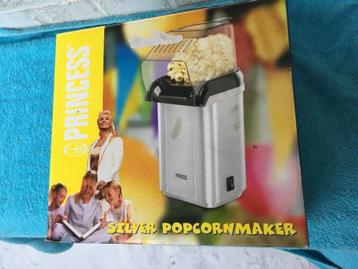Popcormaker, van Princes; is slechts een paar keer gebruikt beschikbaar voor biedingen