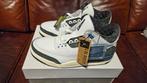 Air Jordan 3 retro og sp A ma Maniere diffused blue maat 44, Kleding | Heren, Schoenen, Ophalen of Verzenden, Nieuw, Blauw
