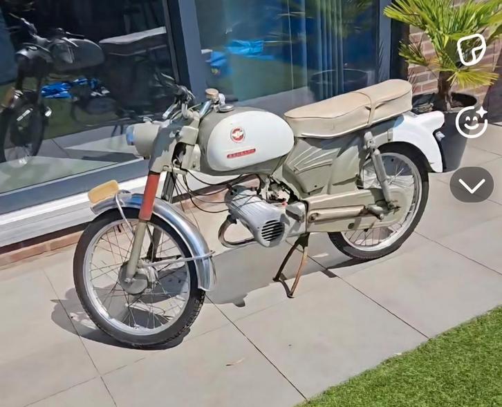 Zundapp 515 supercombinette - 1966 - dubbele emblemen tank, Fietsen en Brommers, Brommers | Oldtimers, Overige merken, Ophalen
