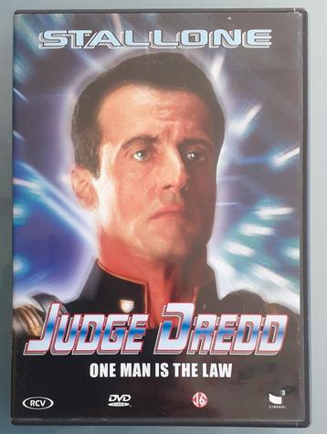 Judge dredd dvd beschikbaar voor biedingen