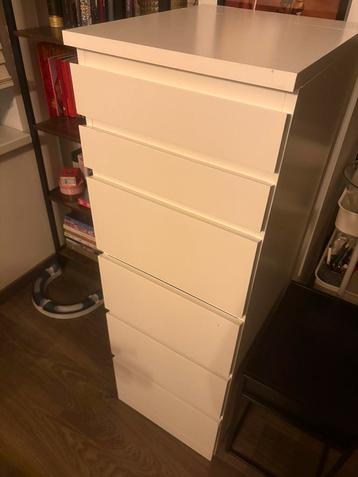 Hoge ladekast Malm