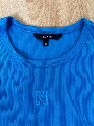 NIEUW NIKKIE TOPJE SHIRT HEMDJE BLAUW MAAT 36 S beschikbaar voor biedingen