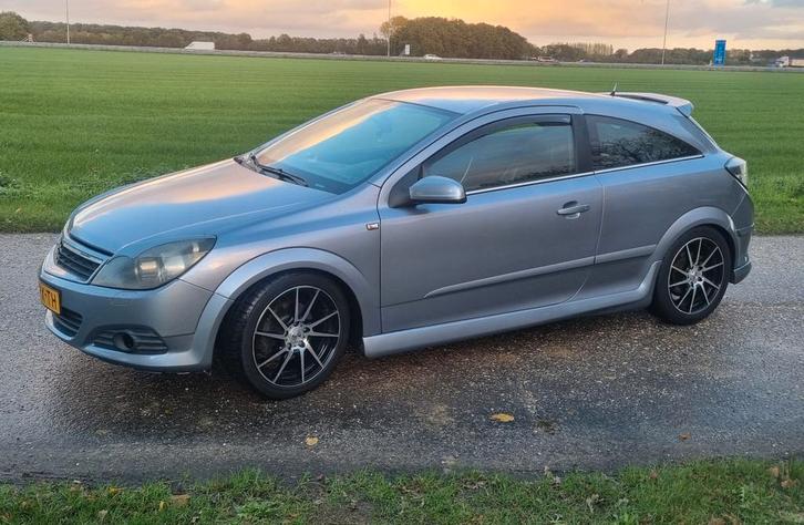 Opel Astra 1.6 Imscher uitvoering 16V GTC 2005 Grijs, Auto's, Opel, Particulier, Astra, Airbags, Airconditioning, Android Auto