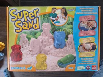 Supersand animals