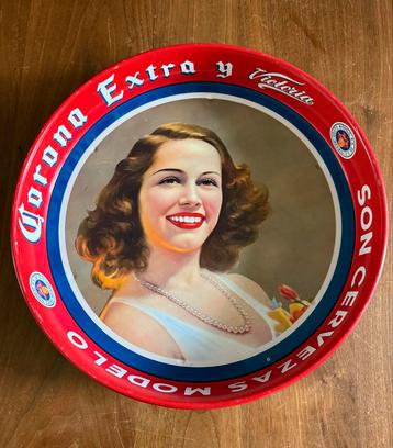 Corona Dienblad - Staal met Antislip beschikbaar voor biedingen