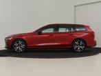 Volvo V60 B3 177PK Plus Dark | 360 Camera | Trekhaak | Light, Auto's, Automaat, 12 maanden, 1800 kg, 4 cilinders