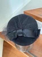 zwart dameshoedje met voile, Ophalen of Verzenden, Dames