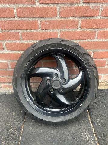 Gilera runner 125-180cc DD achtervelg 13 inch beschikbaar voor biedingen