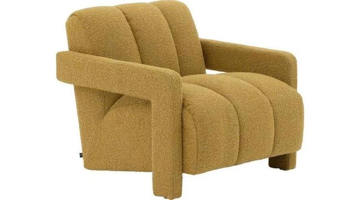 Goossens ‘You’ fauteuil stoel boucle mosterdgeel - z.g.a.n., Huis en Inrichting, Banken | Sofa's en Chaises Longues, Zo goed als nieuw