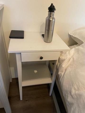 IKEA nachtkastje hemnes, wit gebeitst beschikbaar voor biedingen