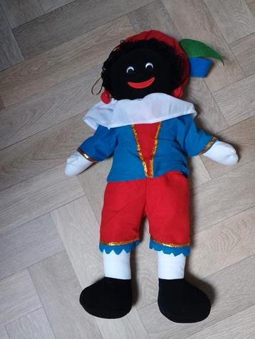 Zwarte Piet pop beschikbaar voor biedingen