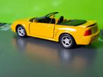 Maisto - 1999 Ford Mustang GT Cabrio [geel] 1/39, Ophalen of Verzenden, Gebruikt, Auto