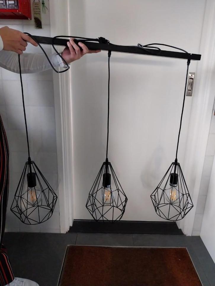 Marnier hanglamp zwart metaaldraad met 3 lampen, industrieel, Huis en Inrichting, Lampen | Hanglampen, Gebruikt, 50 tot 75 cm