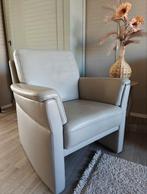 Twee nette lederen fauteuils, Huis en Inrichting, Fauteuils, Ophalen, Zo goed als nieuw, 50 tot 75 cm, Leer