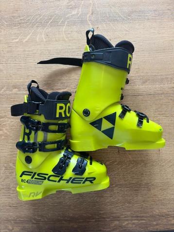 Fischer RC4 Podium LT 110 maat 22-23,5 beschikbaar voor biedingen