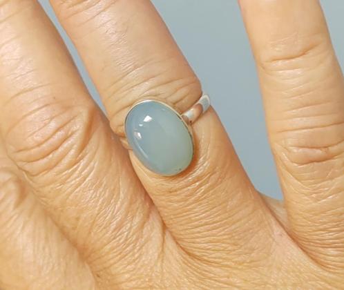 Zilveren 925 ring met natuurlijke aqua Chalcedoon steen, Sieraden, Tassen en Uiterlijk, Ringen, Nieuw, Dame, 17 tot 18, Blauw