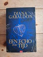 Diana Gabaldon - Een echo in de tijd, Ophalen of Verzenden, Nederland, Diana Gabaldon, Zo goed als nieuw