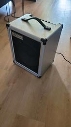 Roland Cube 60 keyboard versterker, Muziek en Instrumenten, Versterkers | Bas en Gitaar, Ophalen, Gebruikt, 50 tot 100 watt