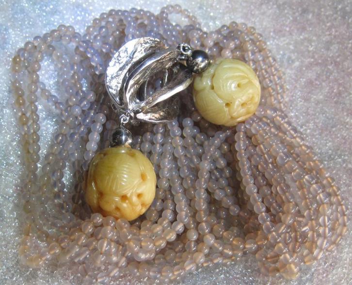 Torsade van roze kralen en jade ketting zeldzaam, Sieraden, Tassen en Uiterlijk, Kettingen, Zo goed als nieuw, Steen of Mineraal