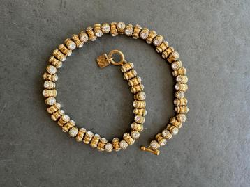 Otazu ketting beschikbaar voor biedingen