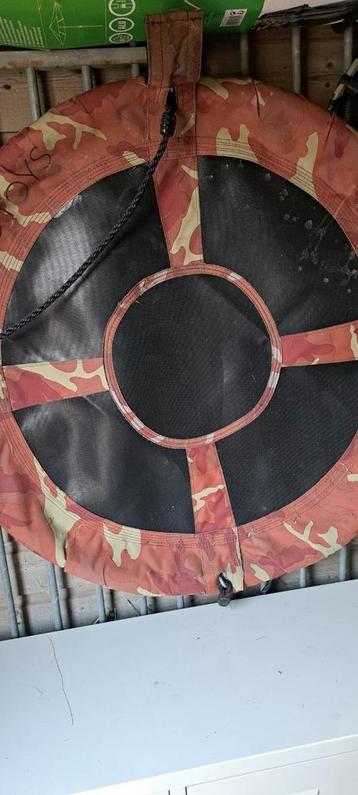 Nestschommel  beschikbaar voor biedingen