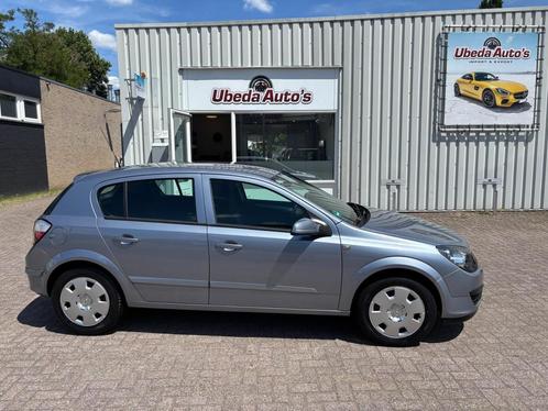 Opel Astra 1.4 Essentia KM 144398 ZEER MOOI AIRCO 1999E, Auto's, Opel, Bedrijf, Te koop, Astra, ABS, Airbags, Centrale vergrendeling