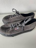 Superga sneakers, Ophalen of Verzenden, Zo goed als nieuw, Grijs, Sneakers of Gympen