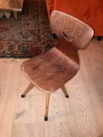 2 Pagholz Flototto Kinder Draaistoeltjes - Vintage Charme, Huis en Inrichting, Stoelen, Ophalen, Gebruikt, Twee, Bruin