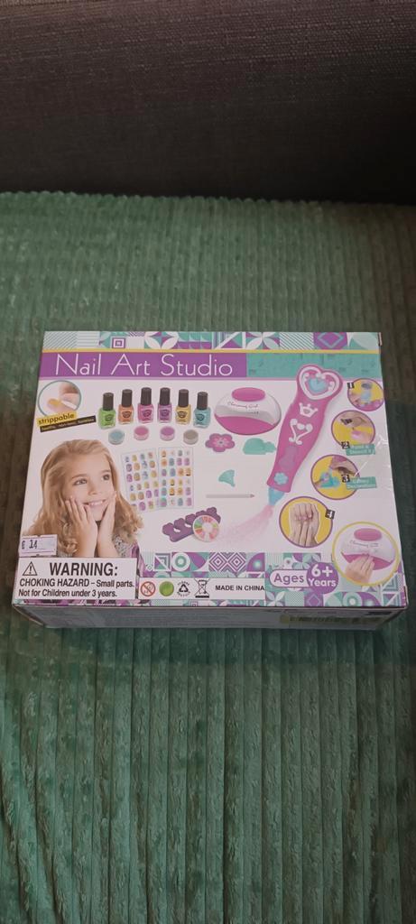 Nail Art Studio – creatieve nagelstudio voor kinderen (6+, Cd's en Dvd's, Cd's | Kinderen en Jeugd, Nieuw in verpakking, Muziek