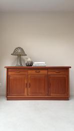 Vintage houten Dyrlund kast / dressoir, Ophalen, Dyrlund, Zo goed als nieuw, Nvt