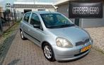 Toyota Yaris 1.3 16V 5DR Linea SOL AUTOMAAT 2001 Grijs AIRCO, 1299 cc, 15 km/l, 4 cilinders, 400 kg
