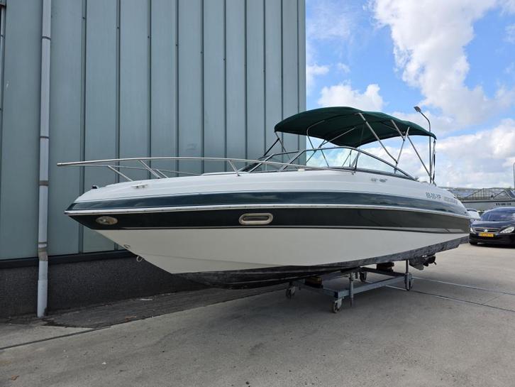Four Winns 225 Sundowner V8 mpi duo prop, Watersport en Boten, Speedboten, Gebruikt, 6 meter of meer, Benzine, 200 pk of meer