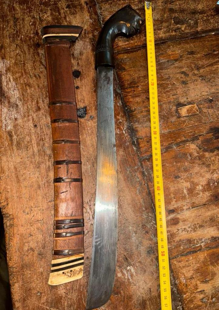 Antieke Maleise golok mes / zwaard met been afgewerkt, Antiek en Kunst, Kunst | Niet-Westerse kunst, Ophalen of Verzenden