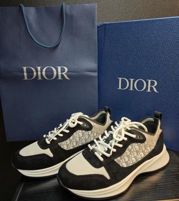 Christian Dior B25. NIEUW. 3+ kleuren. 36 T/M 46 beschikbaar voor biedingen