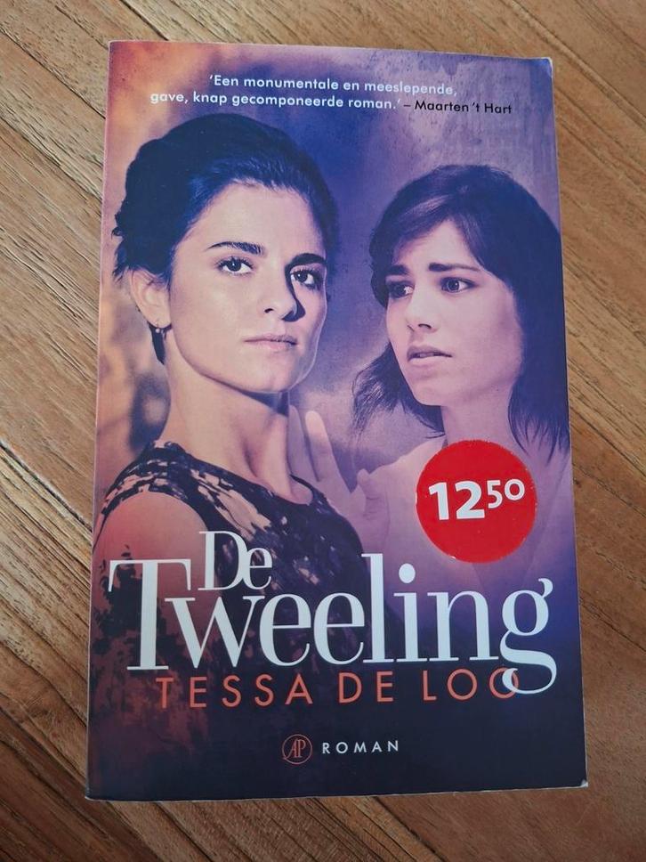 Tessa de Loo - De tweeling, Boeken, Literatuur, Gelezen, Ophalen of Verzenden